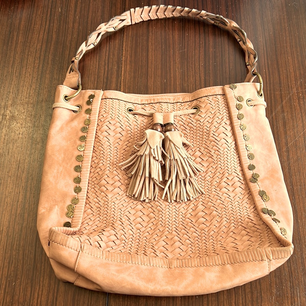 Elle & Jae Gypset blush Leather Bucket Bag